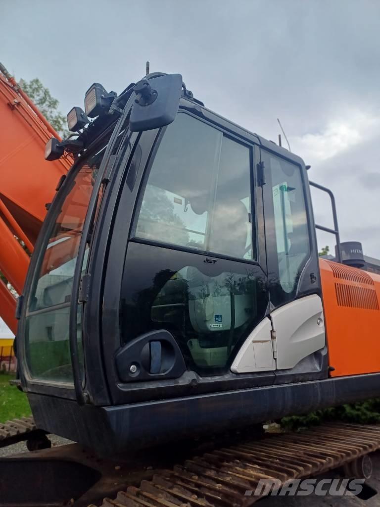 Hitachi ZX350 Wheel loaders