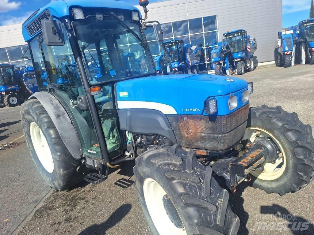 New Holland TNF 85A Tractors