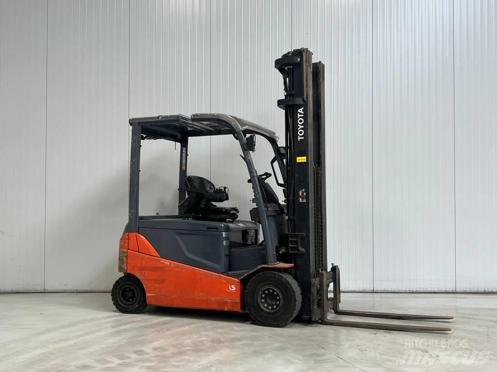 Toyota 8FBMT25 Electric forklift trucks