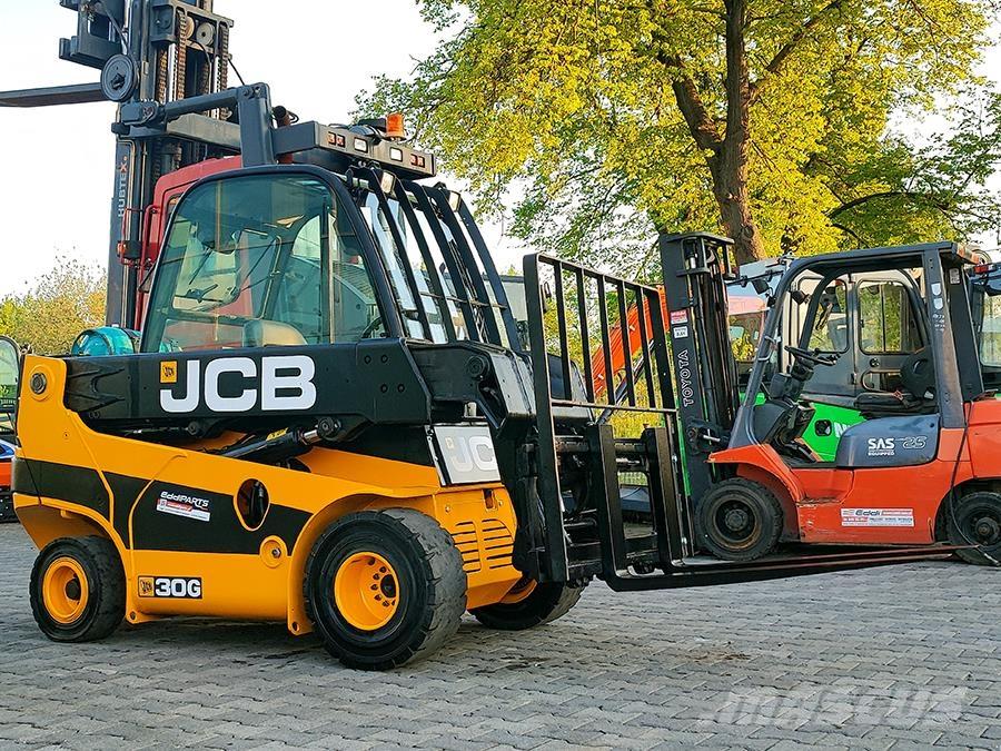 JCB TLT30G LPG trucks