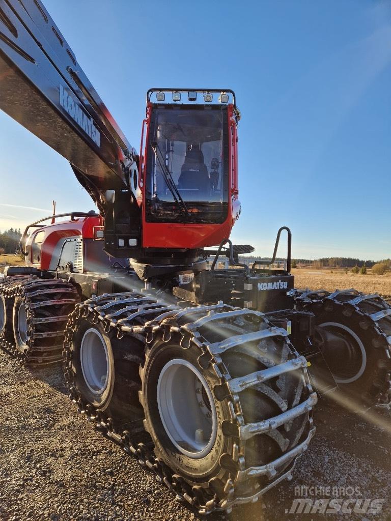 Komatsu 931XC Harvesters