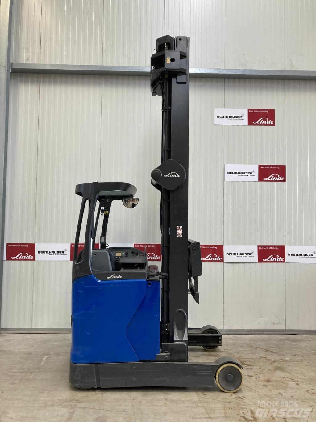Linde R16HD Reach truck