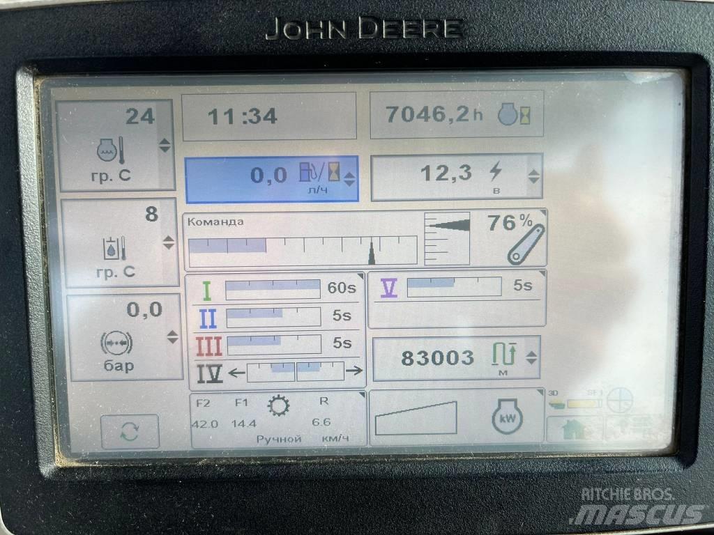 John Deere 8360 R Tractors