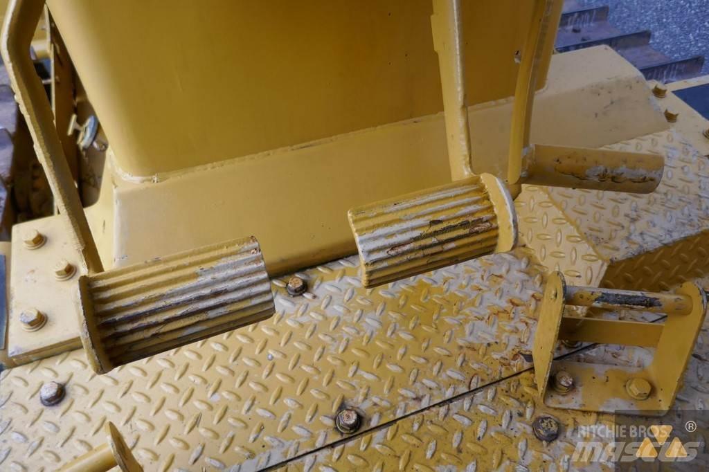 CAT D7G Ex-army Crawler dozers