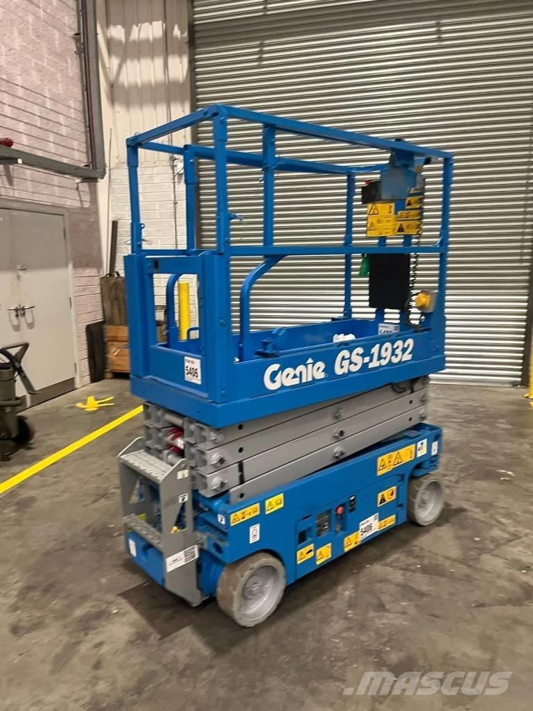 Genie GS 1932 Scissor lifts