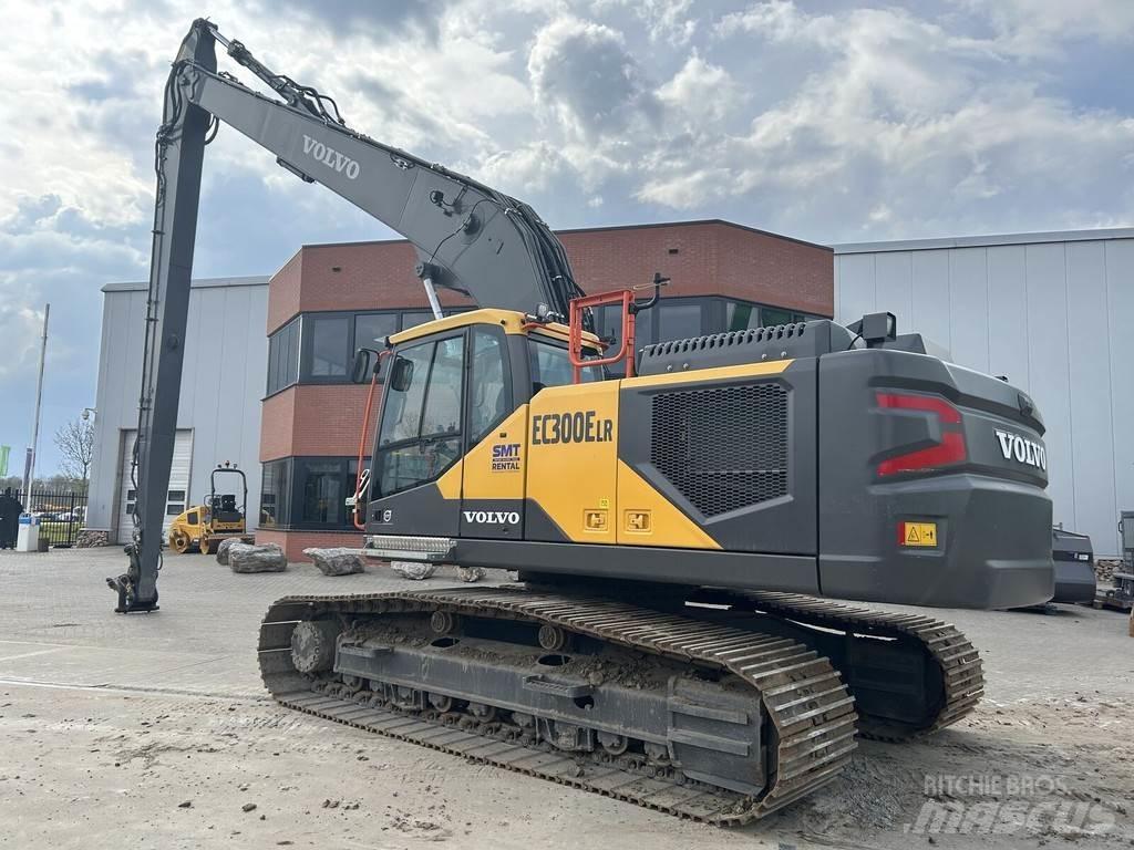 Volvo EC300LR Crawler excavators