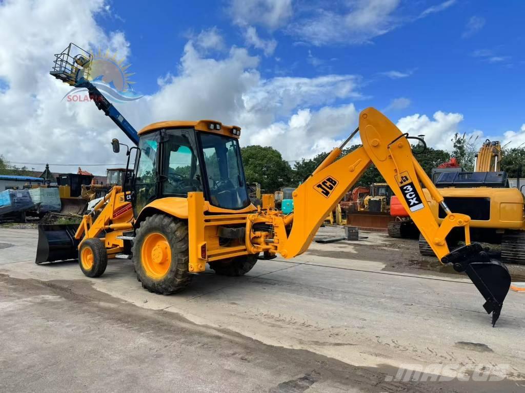 JCB 3 CX Backhoe
