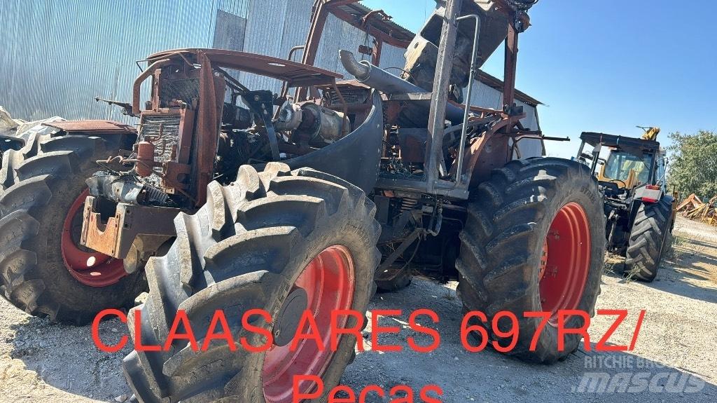 CLAAS Ares 697 ATZ Tractors