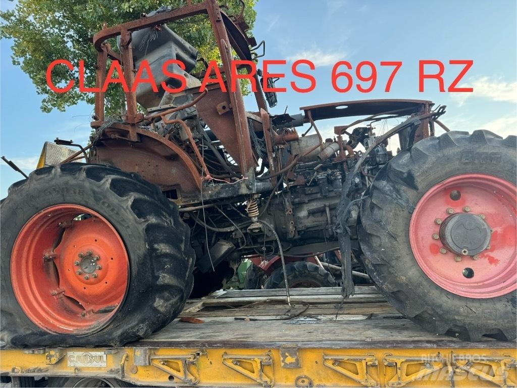 CLAAS Ares 697 ATZ Tractors