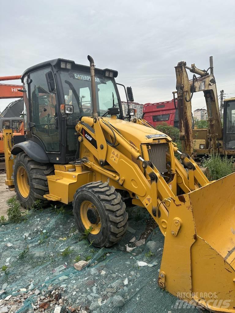 CAT 420 F Backhoe