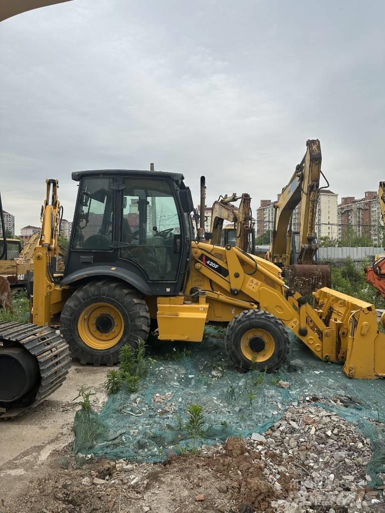 CAT 420 F Backhoe