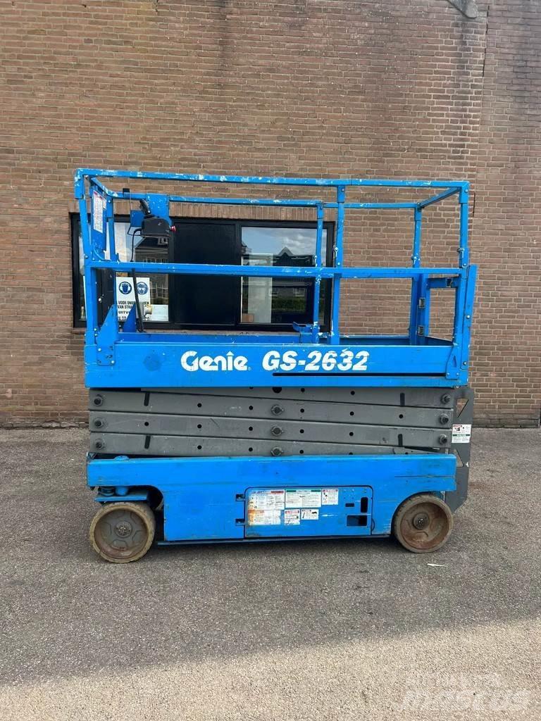 Genie GS-2632 Scissor lifts