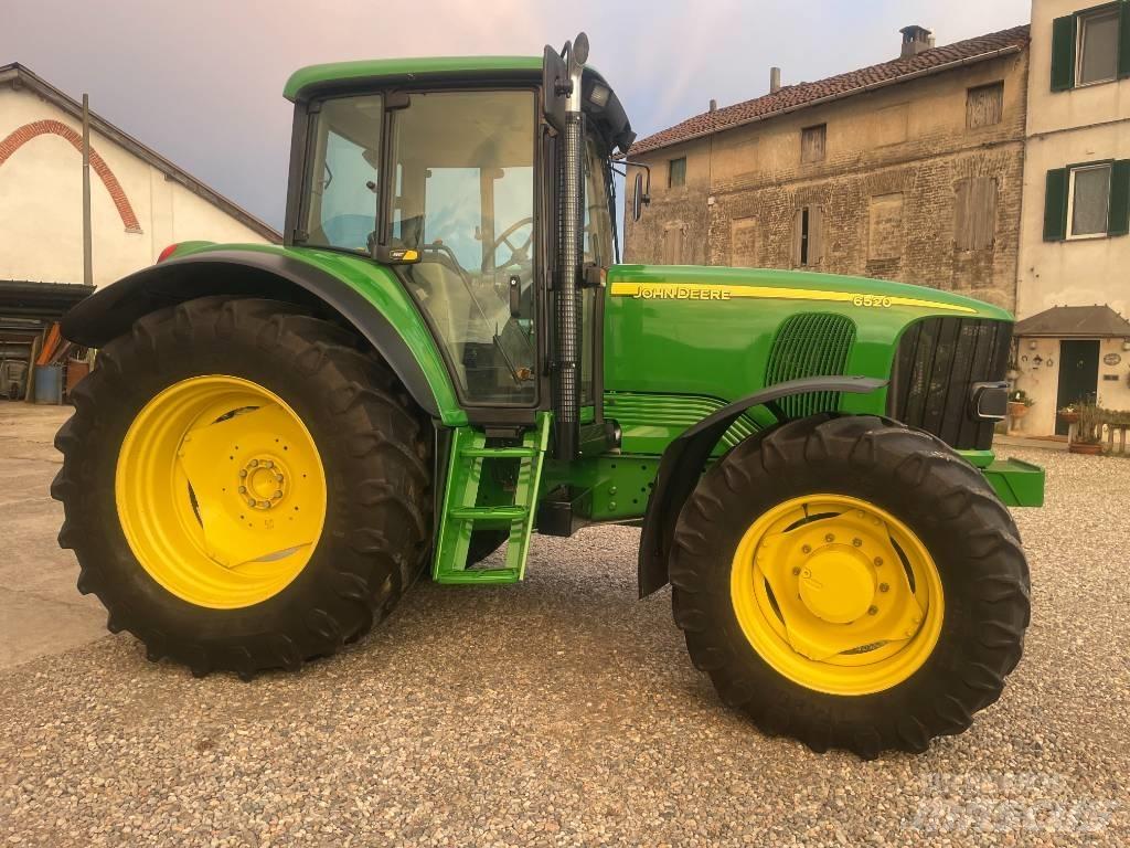 John Deere 6520 SE0 Tractors