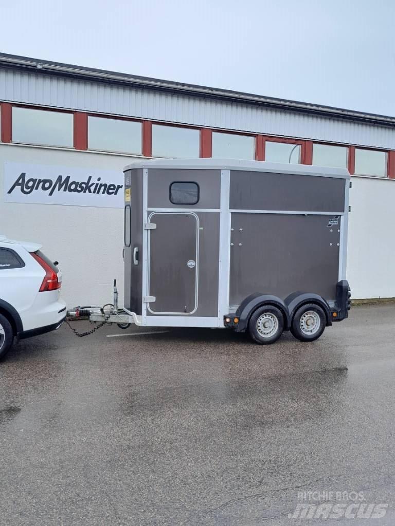 Ifor Williams HB 506 Livestock transport