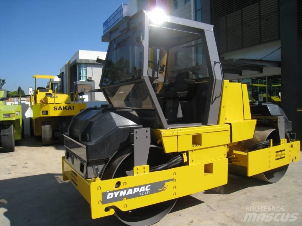 Dynapac CC 211 Twin drum rollers