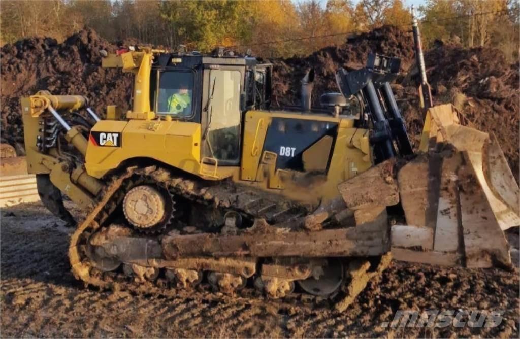 CAT D8T Crawler dozers