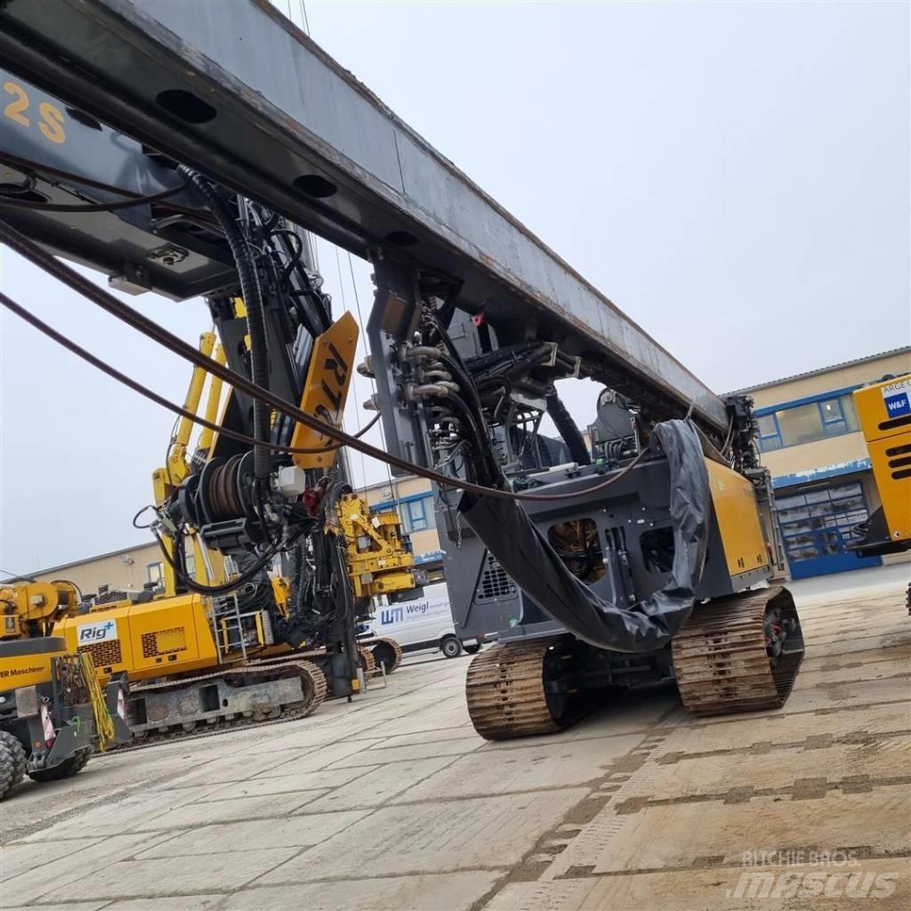Bauer / RTG RG 22-S Drilling rigs