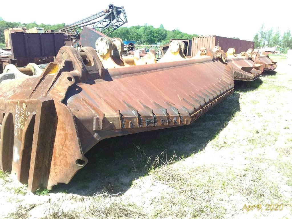 Komatsu D 575 A-3 Crawler dozers