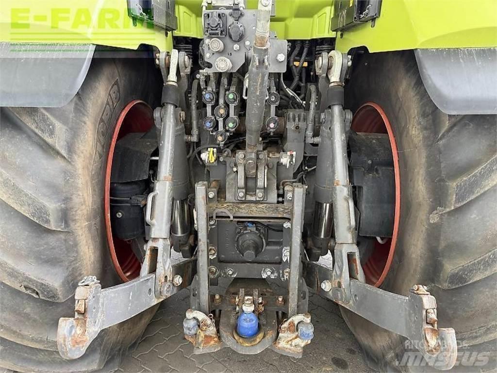 CLAAS axion 960 Tractors