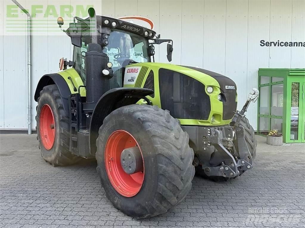 CLAAS axion 960 Tractors