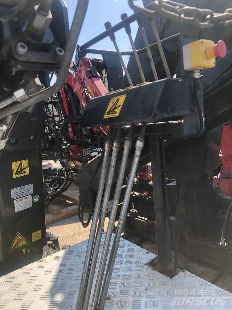 HIAB 111 B-2 Duo Loader cranes