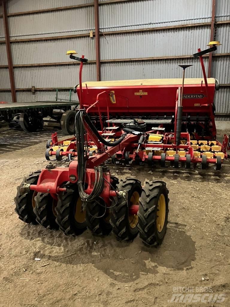 Väderstad Rapid400C Combination drills