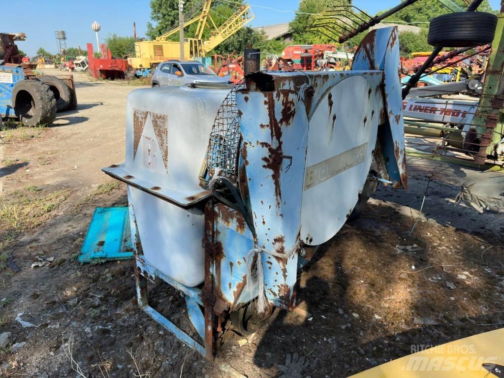 Blanchard 220 Fertilizer sprayers