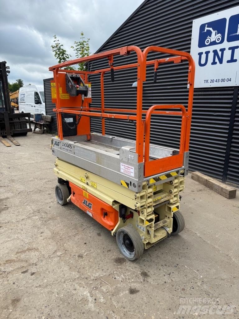 JLG 1930 ES Scissor lifts