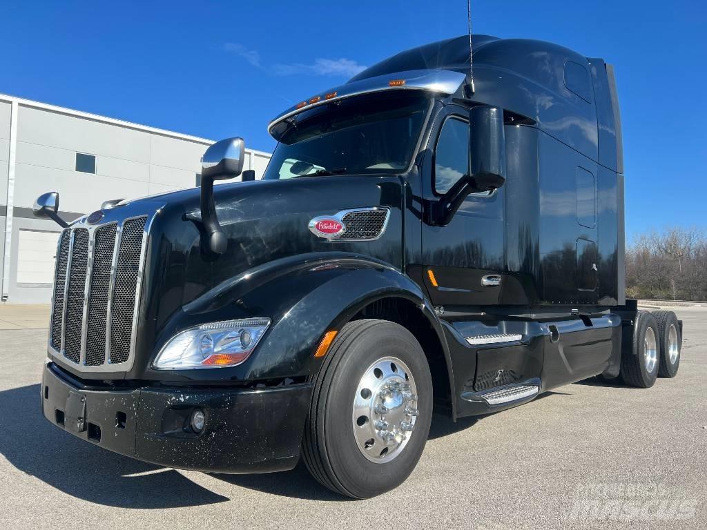 Peterbilt 579 Prime Movers