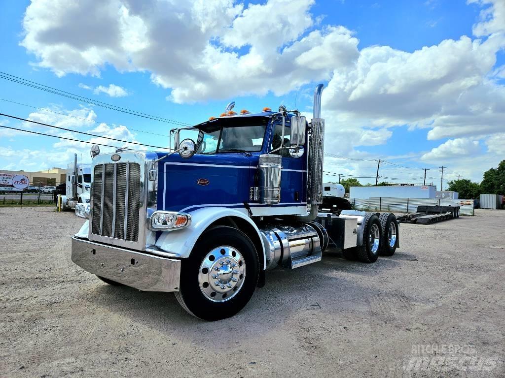 Peterbilt X15 Prime Movers