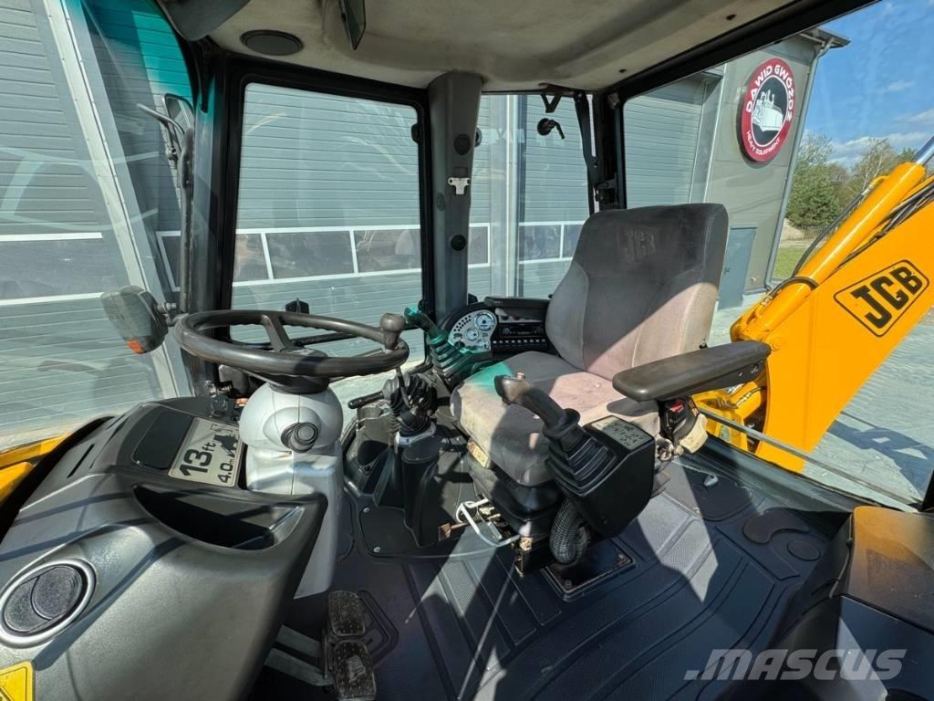 JCB 3 CX Backhoe