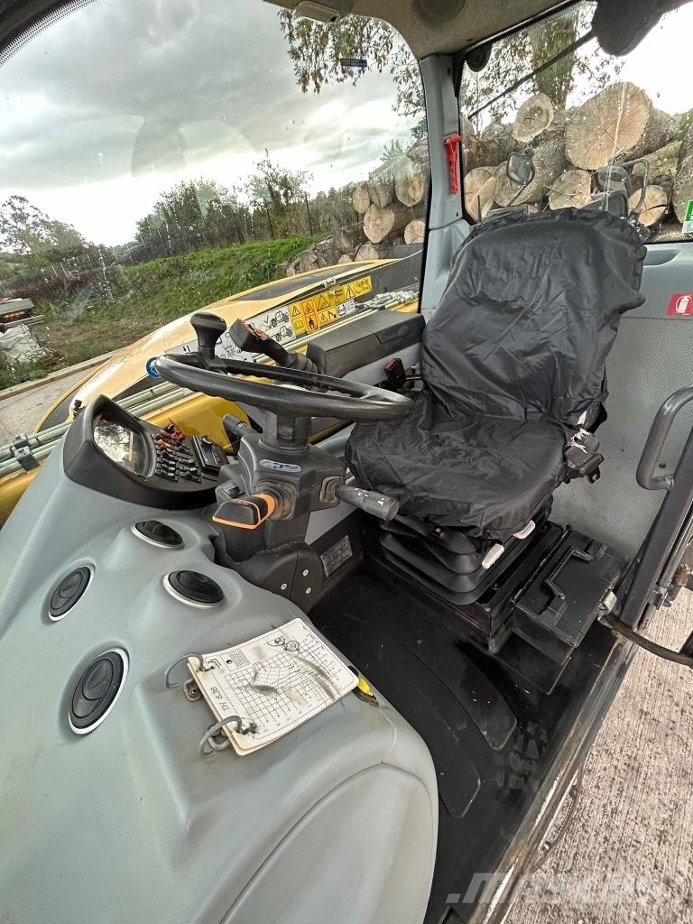 New Holland Th6.36 Telehandlers