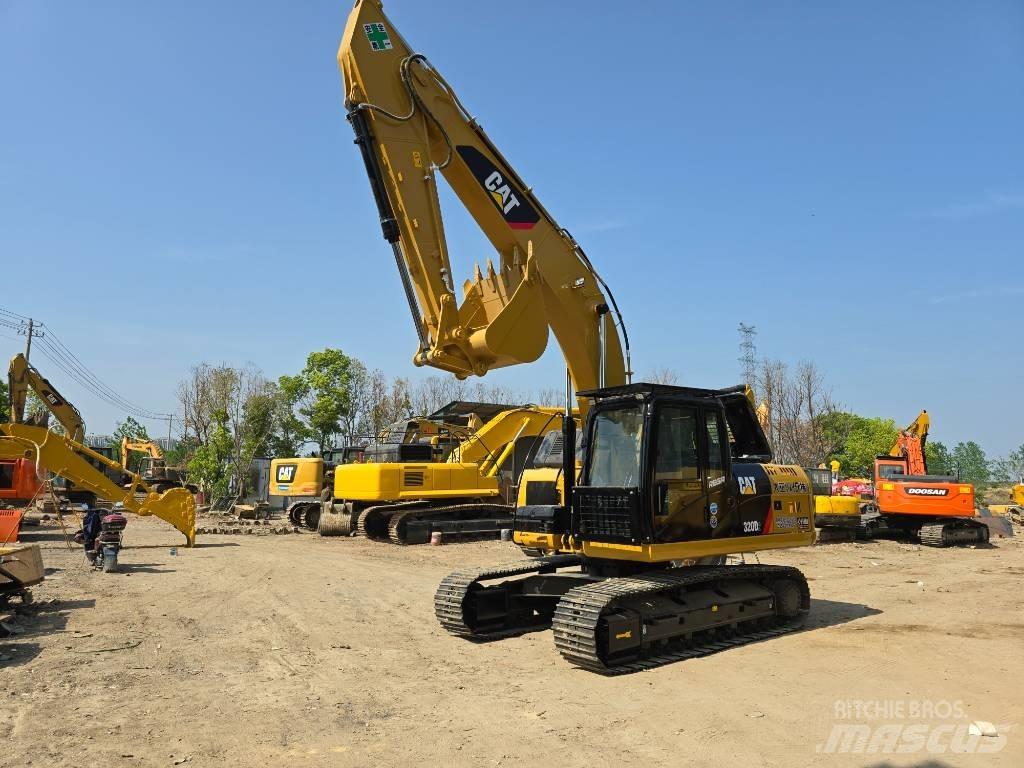 CAT 320 D 2 Mini excavators  7t - 12t
