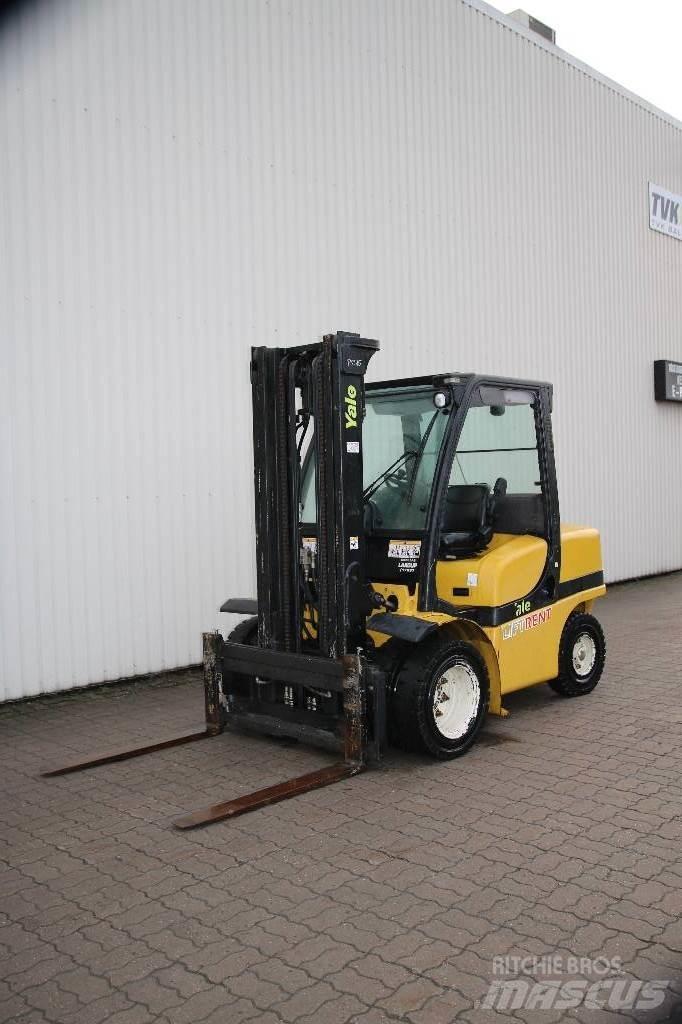 Yale GDP40VX6 Diesel trucks