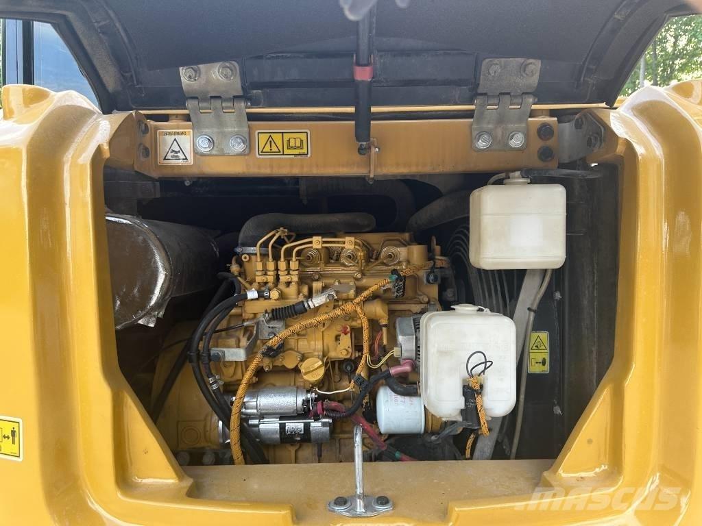 CAT 307E2 Crawler excavators