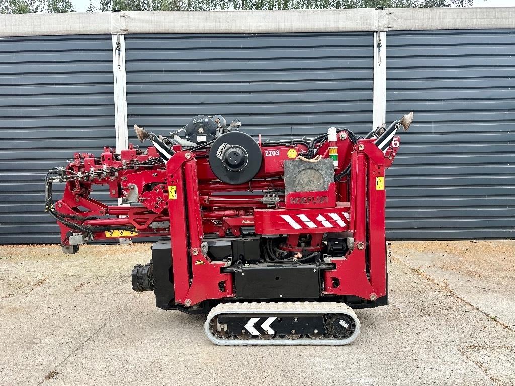 Hoeflon C6 - Full Spec Track mounted cranes