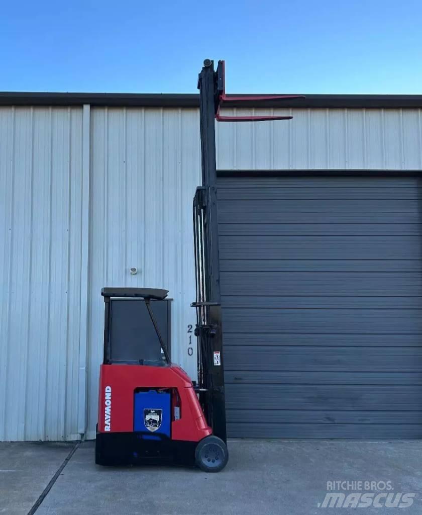 Raymond 425C40TT Electric forklift trucks