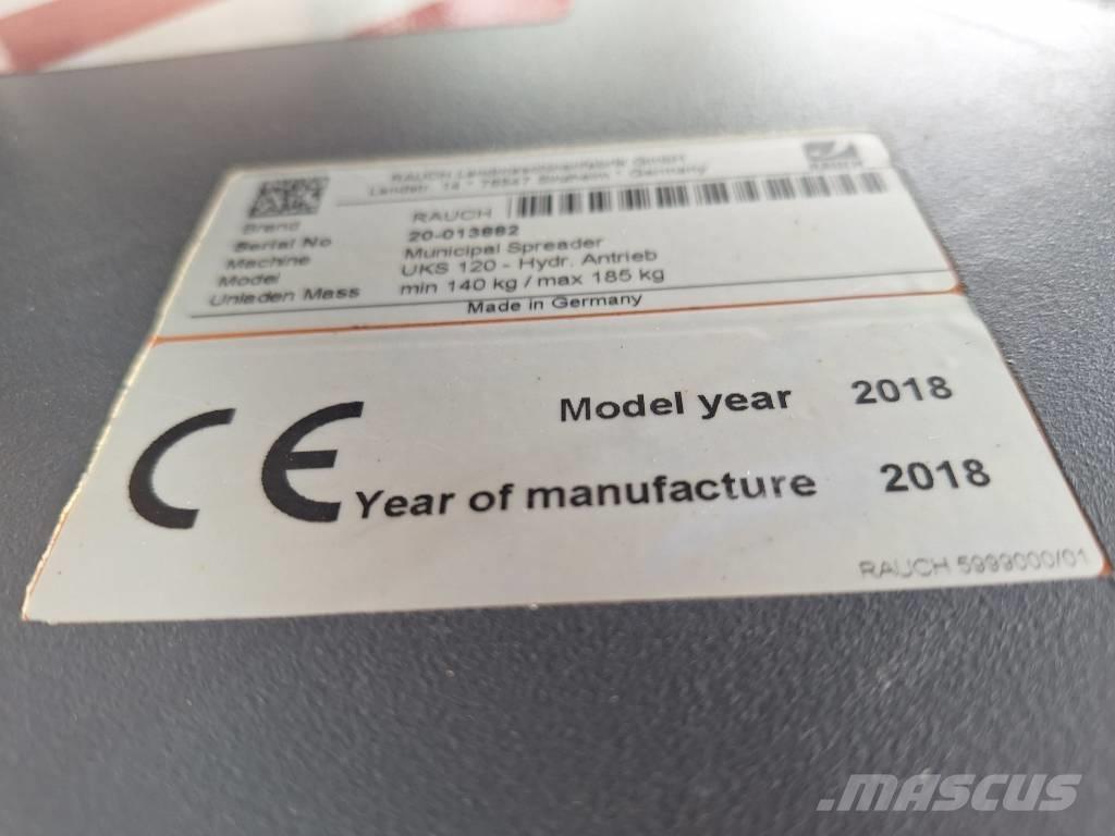 Rauch UKS 120 Sand and salt spreaders
