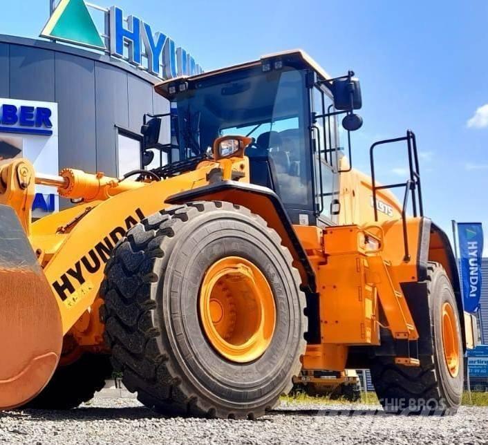 Hyundai HL 975 Wheel loaders
