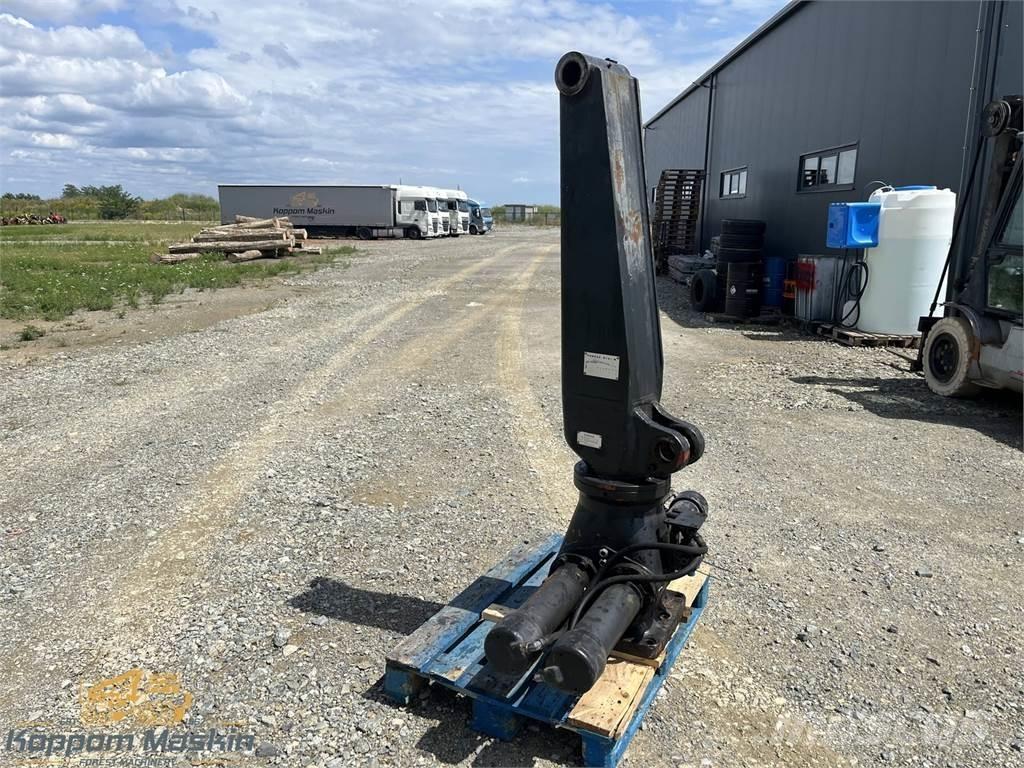 Ponsse K70 + M Loader cranes