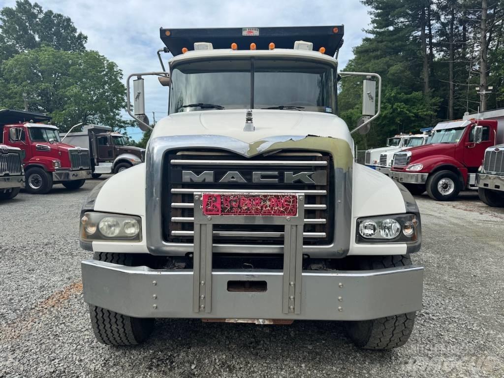 Mack Granite CTP 713 Tipper trucks