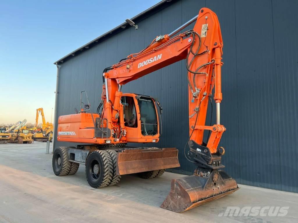 Doosan DX170W Wheeled excavators