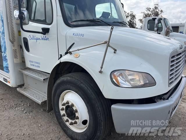 Freightliner M2 Beverage trucks