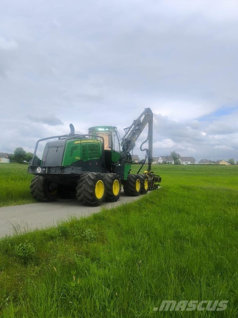 John Deere 1270G 8WD Harvesters
