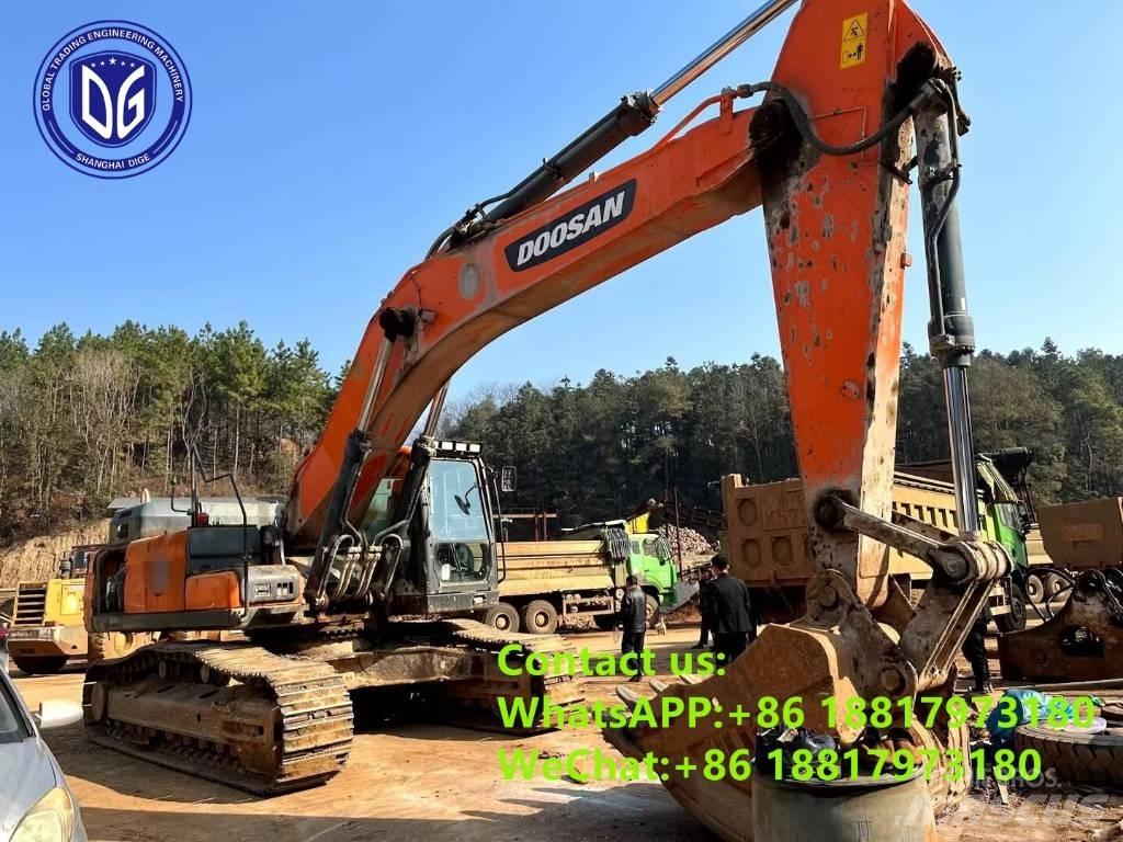 Doosan DX 420 LC Crawler excavators