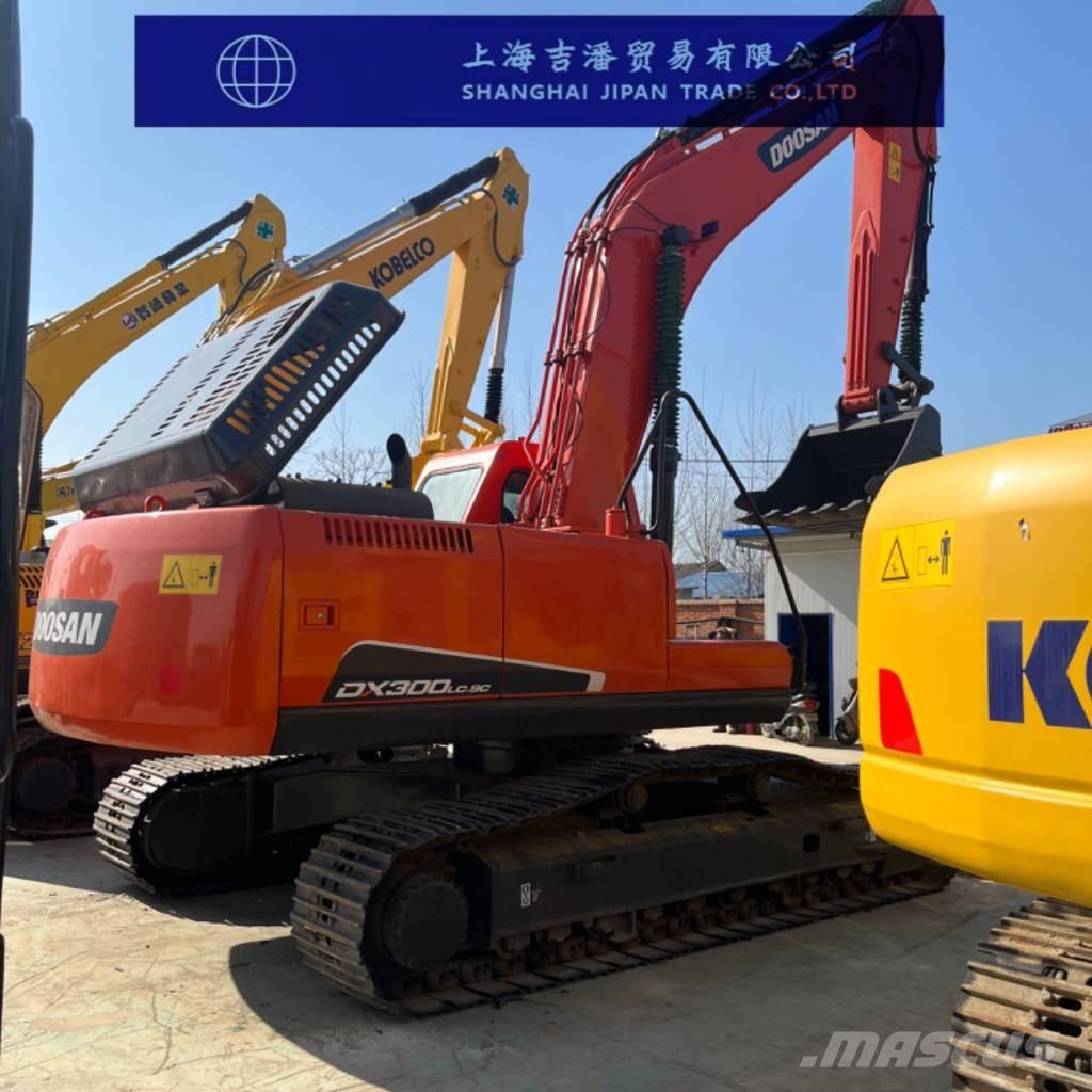 Doosan DX 300 Crawler excavators