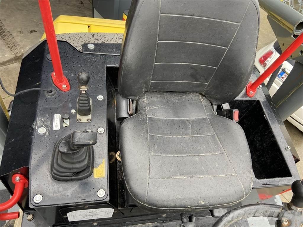 Neuson DW90 (4003) Site dumpers