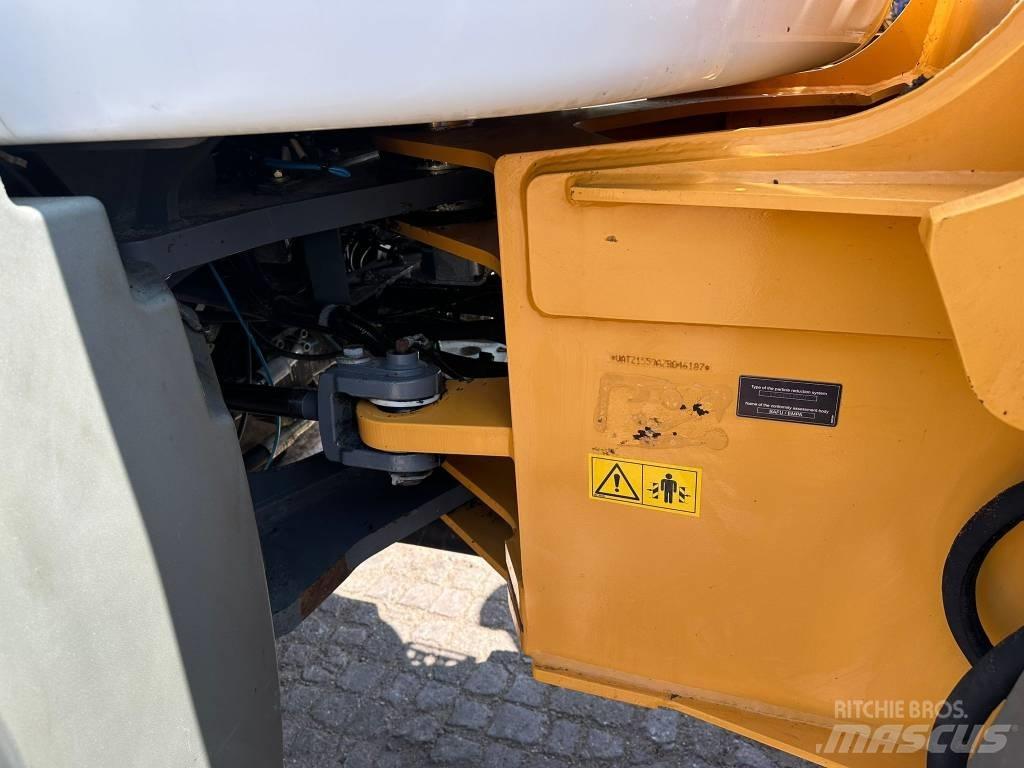 Liebherr L 538 Wheel loaders