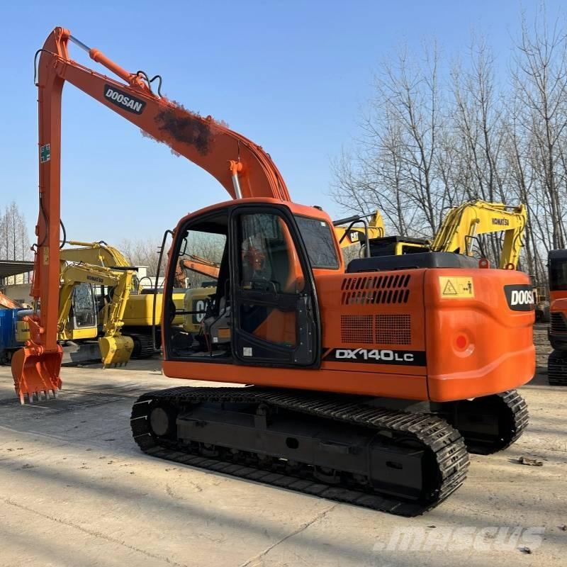 Doosan DX 140 Mini excavators  7t - 12t
