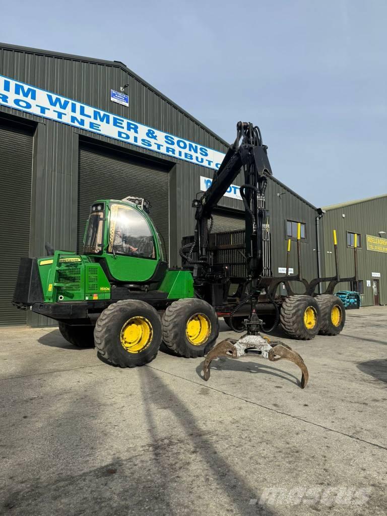 John Deere 1510 E Forwarders